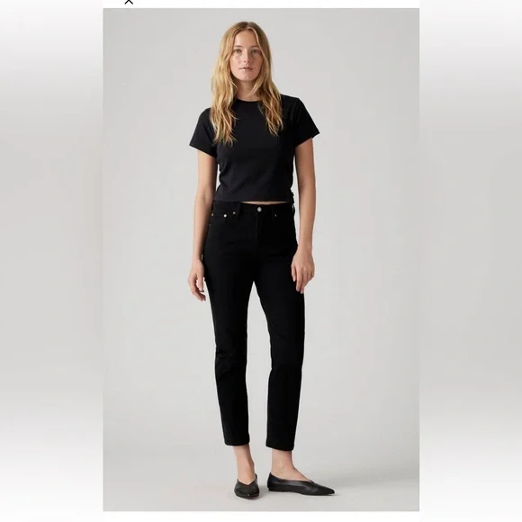 NWOT!! Levi’s 501 Original Cropped - Black Sprout 32x28 - Picture 1 of 7